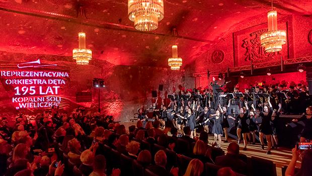 Muzyczny jubileusz pod ziemi – Orkiestra Kopalni Soli „Wieliczka” wituje 195 lat!